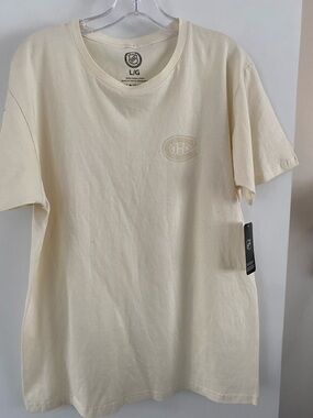 NWT NHL MONTREAL CANADIANS HABS Cream Short Sleeve Logo Tee